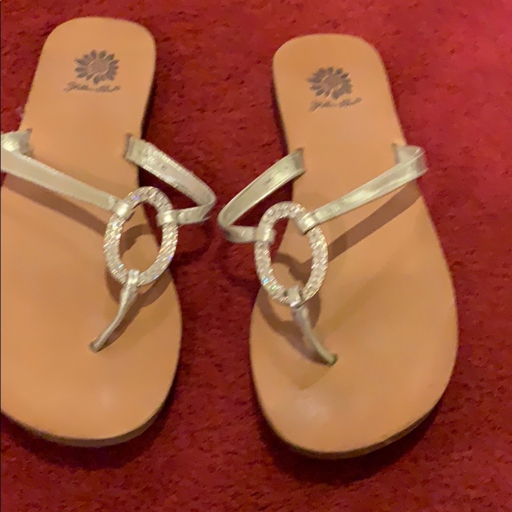 Yellow Box silver, rhinestone flip flops, size 8.5